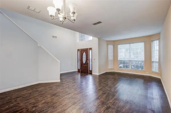 1036 Cottonbelt Drive, Saginaw, TX 76131