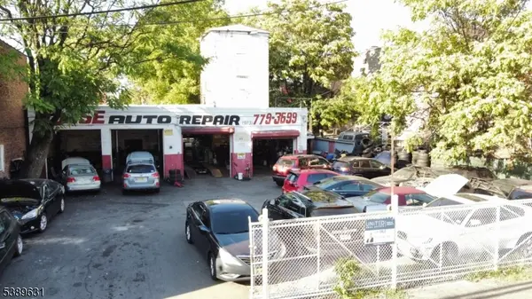 422 Monroe St, Passaic City, NJ 07055