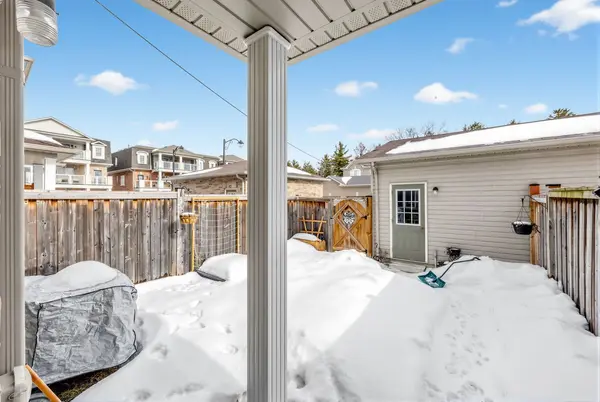 2571 Canadian ST, Pickering, ON L1X 0C7