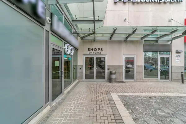 7181 Yonge ST #104, Markham, ON L3T 0C7