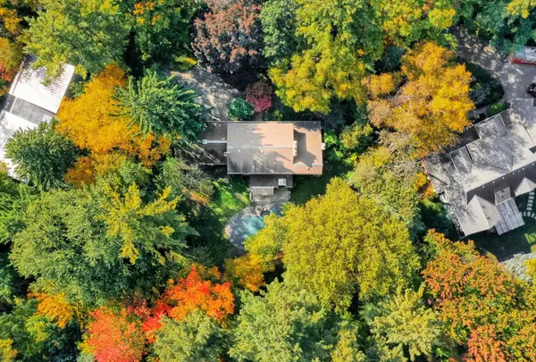 1296 Cumnock CRES, Oakville, ON L6J 2N7