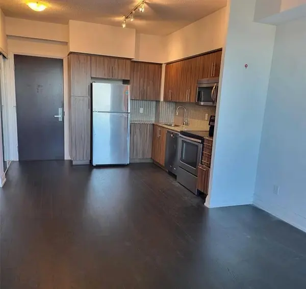 65 Speers RD #1302, Oakville, ON L6K 0J1