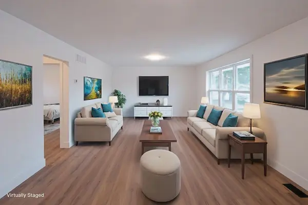 2137 Mount Forest DR #Upper, Burlington, ON L7P 1H6