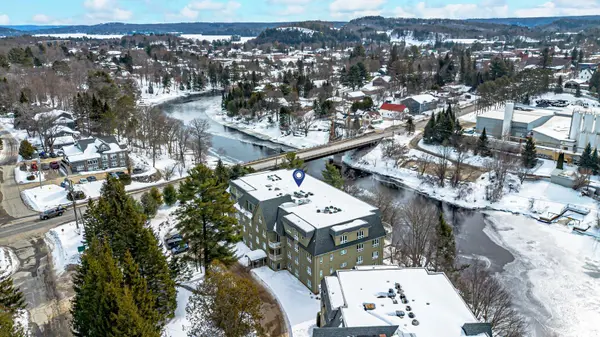 31 Dairy LN #308, Huntsville, ON P1H 2L7