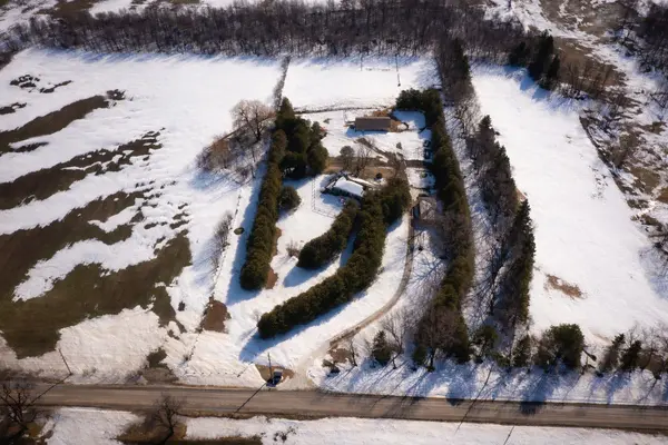 8201 Observatory DR, Lucan Biddulph, ON N0M 1V0