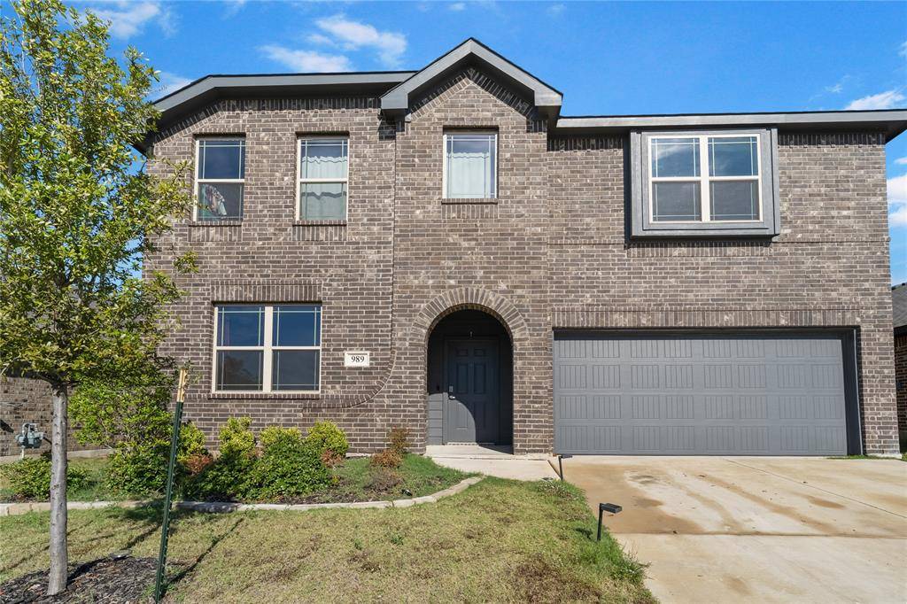 989 Kingbird Lane, Alvarado, TX 76009
