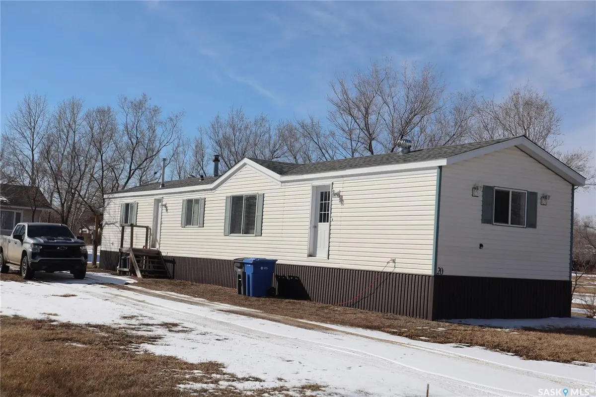 20 H AVENUE, Willow Bunch, SK S0H 4K0