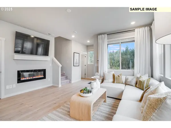 7298 SE Butternut Creek PKWY, Hillsboro, OR 97123