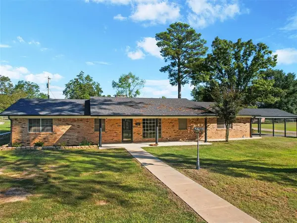 442 Golf Rd,  Gilmer,  TX 75645