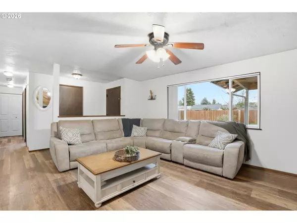 Dayton, OR 97114,224 6TH ST