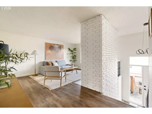 Portland, OR 97216,9216 SE MARKET ST