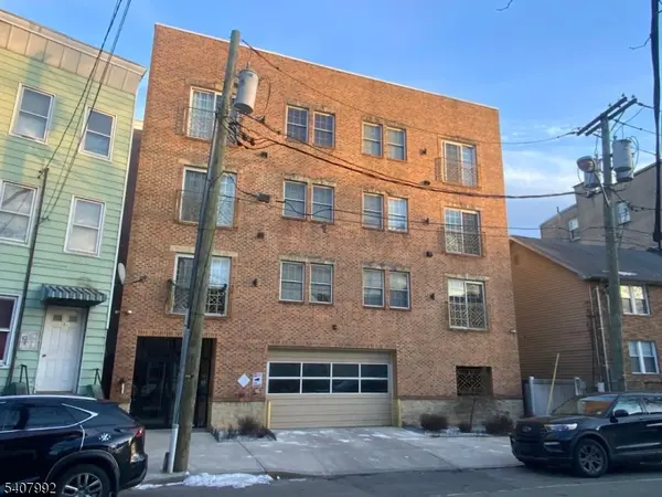 12-16 Adams St, Newark City, NJ 07105