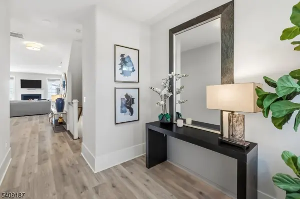 34 Aspen Dr, Cedar Grove Twp., NJ 07009