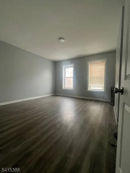 18 8Th Ave, Newark City, NJ 07104