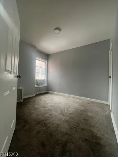 18 8Th Ave, Newark City, NJ 07104