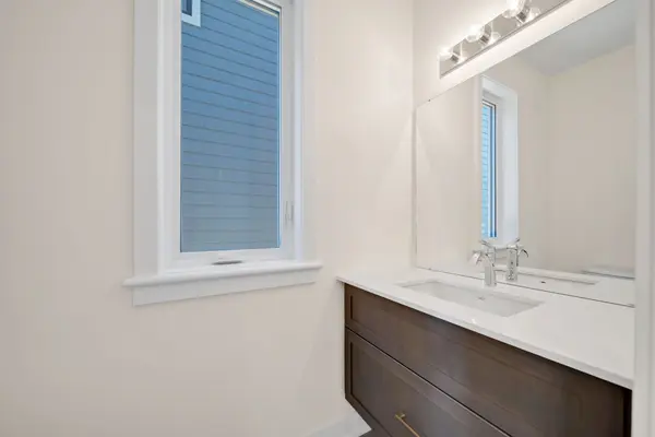 3194 Orion BLVD, Orillia, ON L3V 8M6