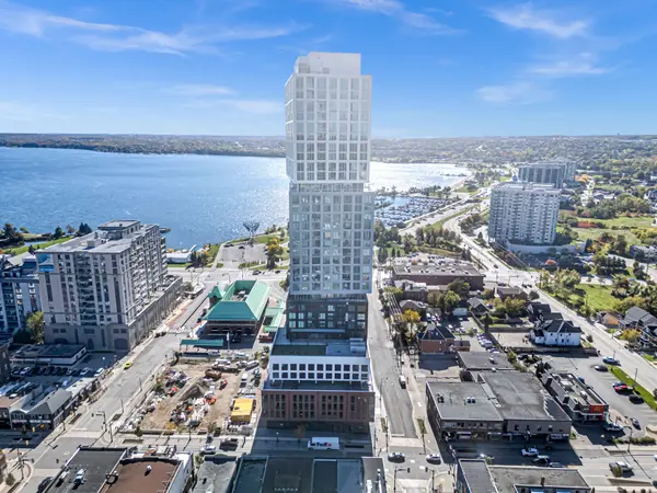 39 Mary ST W #2102, Barrie, ON L4N 1S9