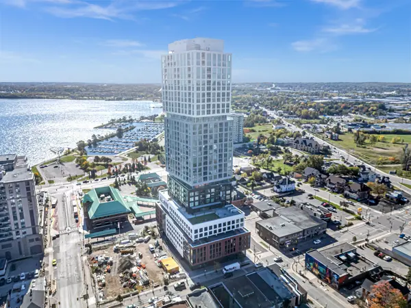 39 Mary ST W #2102, Barrie, ON L4N 1S9