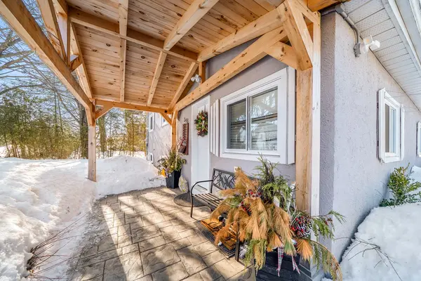 348 Albert ST, Tay, ON L0K 2A0