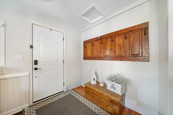 348 Albert ST, Tay, ON L0K 2A0