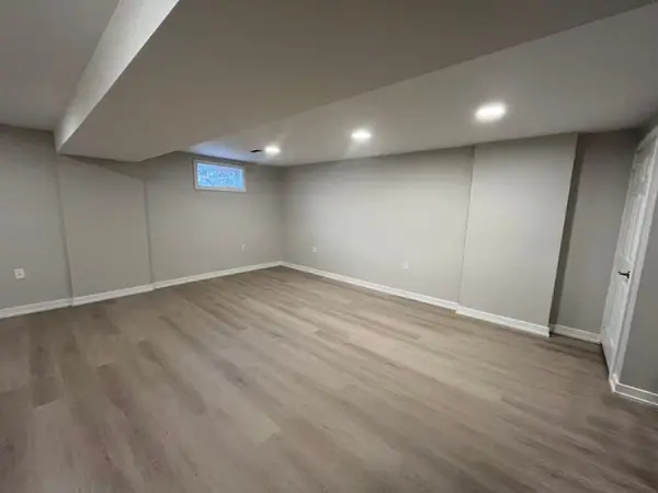 401 KITTRIDGE RD #Bsmt, Oakville, ON L6H 7K6