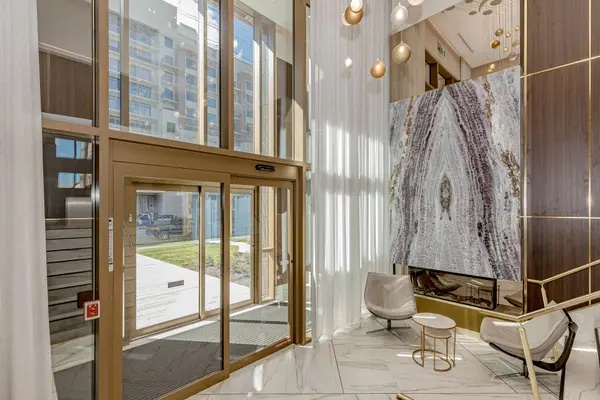 2333 Khalsa Gate #404, Oakville, ON L6M 4J2