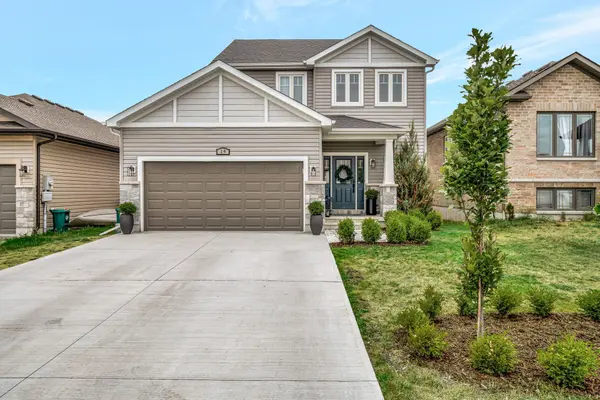 14 Cypress DR,  Belleville,  ON K8N 0J6