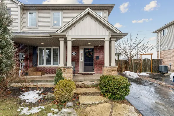 24 COLEMAN CT, St. Thomas, ON N5R 0A5