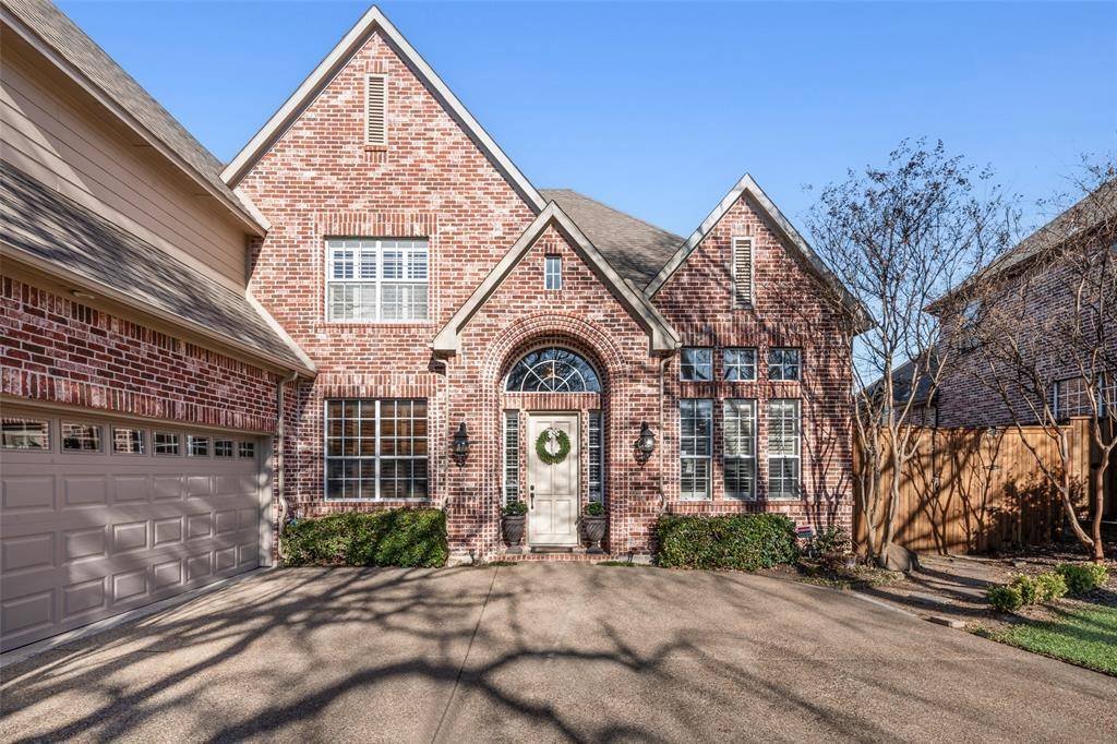 807 Stillwater Court, Keller, TX 76248