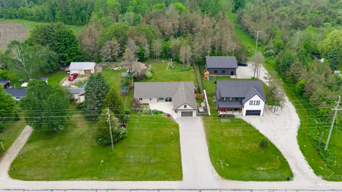 236 Bruce ST, South Bruce Peninsula, ON N0H 2T0