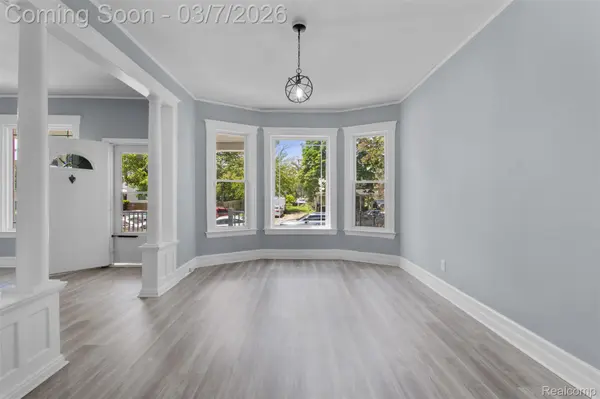 1036 Military ST, Detroit, MI 48209