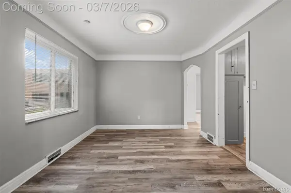 16825 Manor ST, Detroit, MI 48221