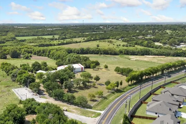 10590 FM 121, Van Alstyne, TX 75495