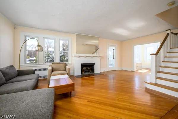 29 S Mountain Rd, Millburn Twp., NJ 07041