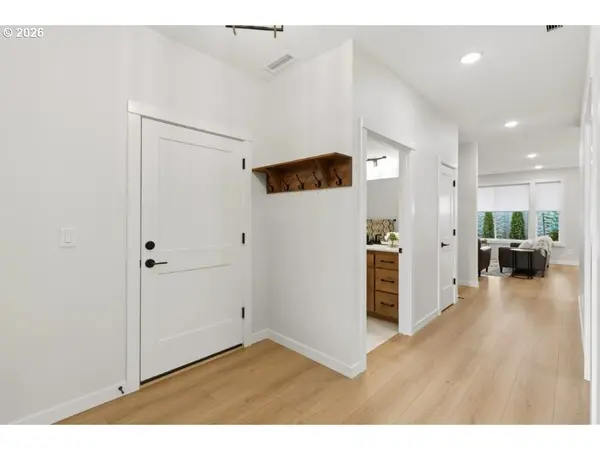 5000 NE 71ST ST, Vancouver, WA 98661