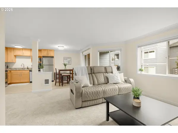 7931 SW 40TH AVE #I, Portland, OR 97219