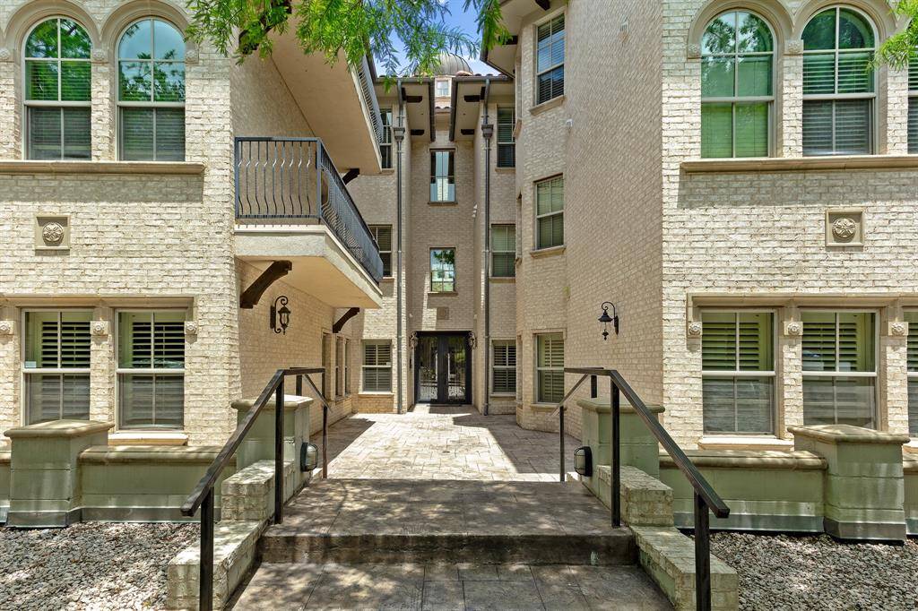 5801 Hillcrest Avenue #06, University Park, TX 75205