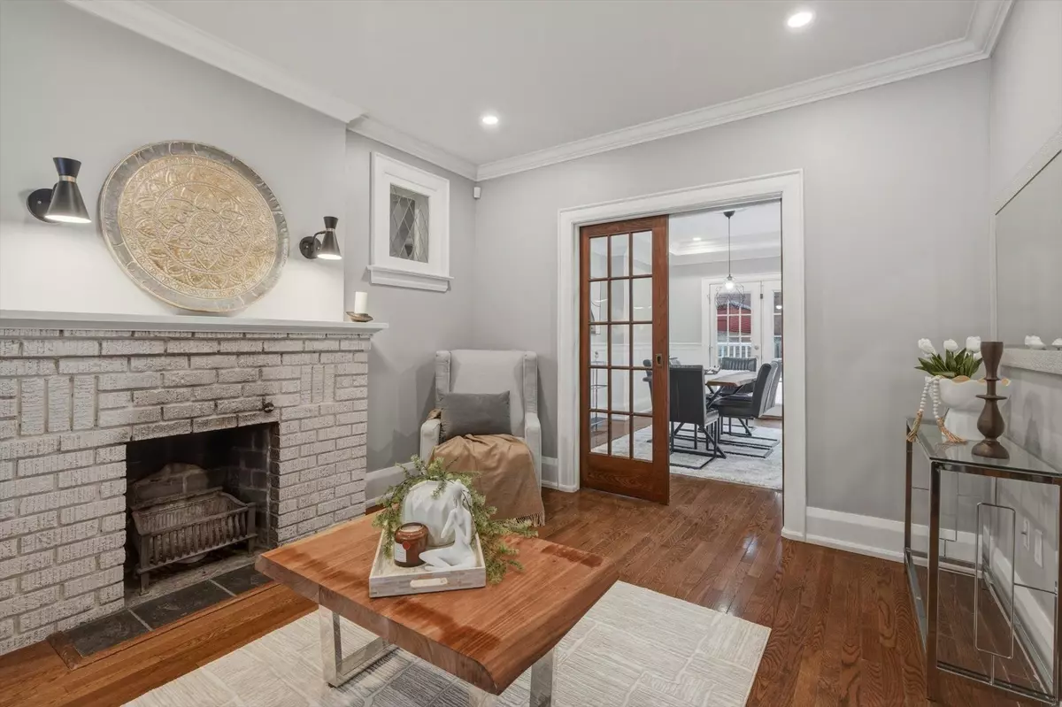 55 Atlas AVE, Toronto C03, ON M6C 3P1