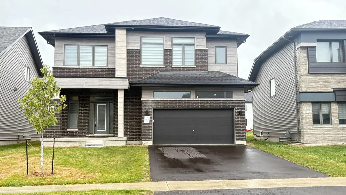 3162 Searidge St N/A, Severn, ON L3V 0Y4