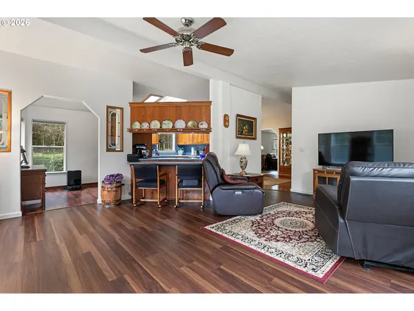 23918 NE MUNCTON DR, Yacolt, WA 98675