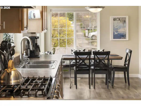 131 SW OLIVER CT, Dundee, OR 97115