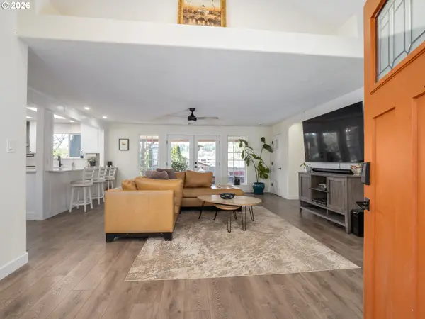 12735 SW 22ND AVE, Lake Oswego, OR 97034