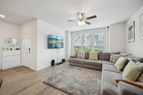 2028 Saddle Way, Mesquite, TX 75149