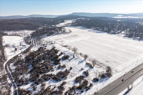 63 & 65 Valley Crest Rd, Clinton Twp., NJ 08833