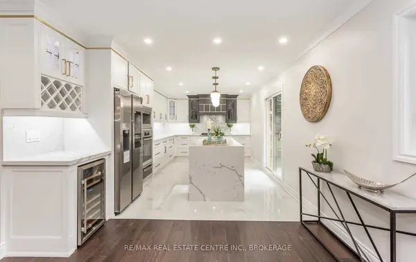 4 Blue Horizon CT, Caledon, ON L7K 0V1