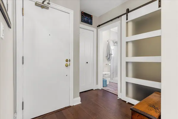 2 Stroud RD #5, Hamilton, ON L8S 1Z6