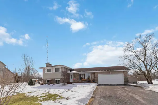 147 CAIRNS CRES, Fort Erie, ON L2A 5M4