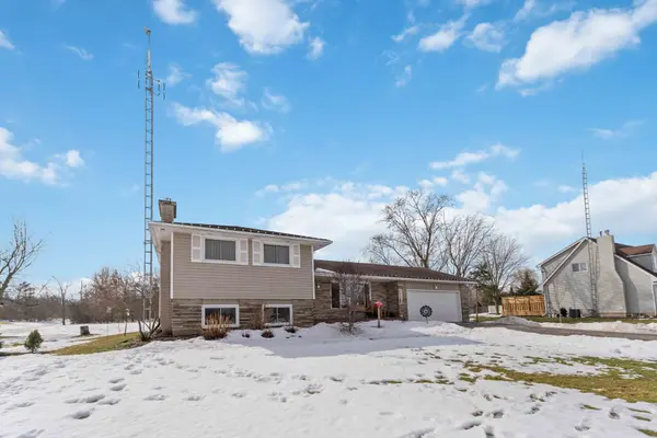 147 CAIRNS CRES, Fort Erie, ON L2A 5M4