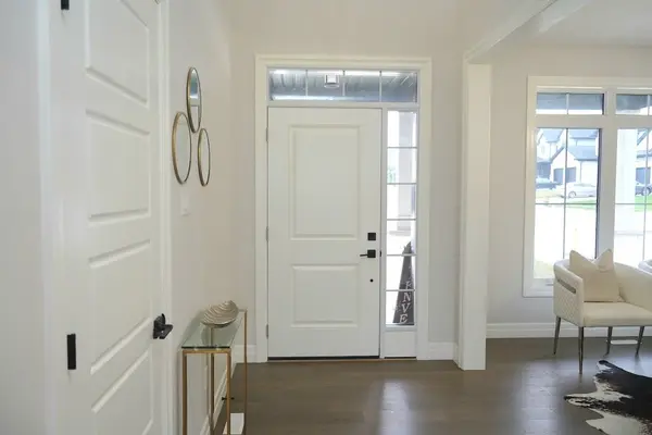 957 Riverbend RD, London South, ON N6K 4P9