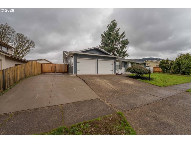 555 66TH ST, Springfield, OR 97478